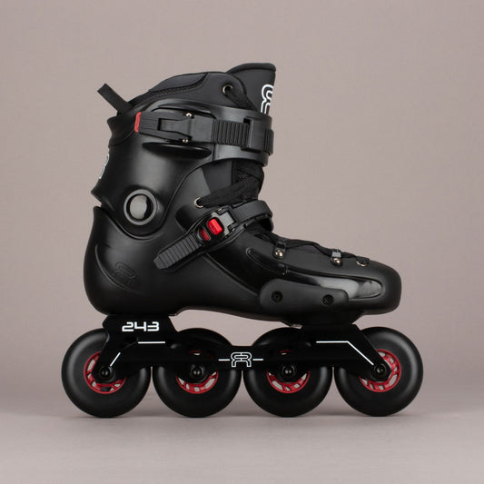 FR Skates FRXP 80 Black freeride inline skates 4x80 for urban and city skating.