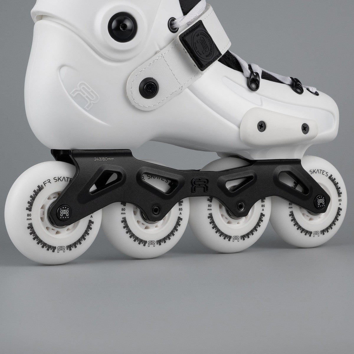 FR Skates FRX 80 White urban freeride inline skates 4x80 for urban, city skating and freestyle