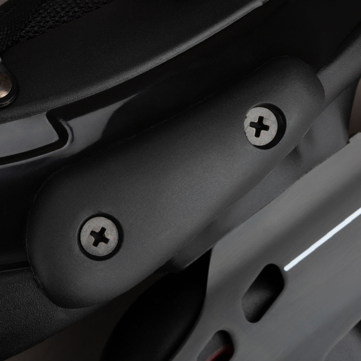 FR Skates FRXP 80 Black freeride inline skates 4x80 for urban and city skating.