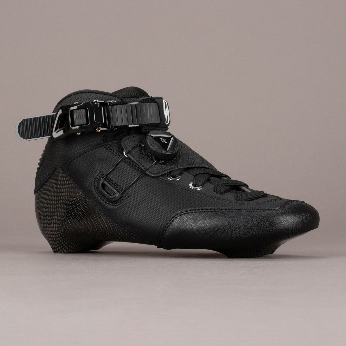 FR Skates Turbo Spin Black carbon boot for speed slalom and urban skating